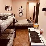Casa Friends Lingotto Ospedali Metro Spezia ゲストハウス トリノ