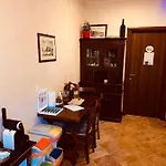 Casa Friends Lingotto Ospedali Metro Spezia ゲストハウス 4*