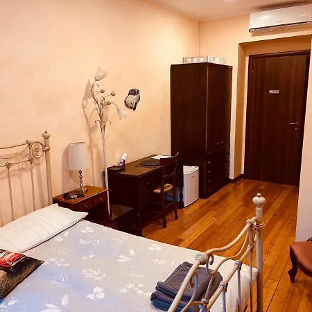 Casa Friends Lingotto Ospedali Metro Spezia Turín