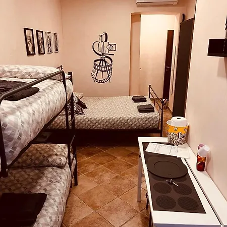 Casa Friends Lingotto Ospedali Metro Spezia Penzion Turín