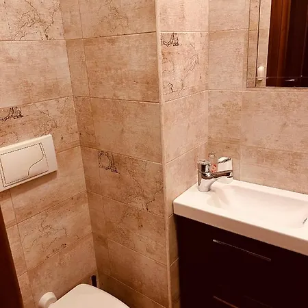 Casa Friends Lingotto Ospedali Metro Spezia Penzion 4*