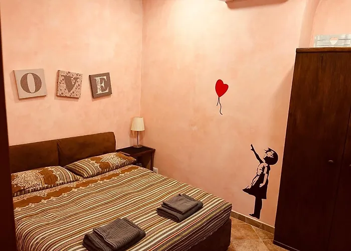 Casa Friends Lingotto Ospedali Metro Spezia Guest house